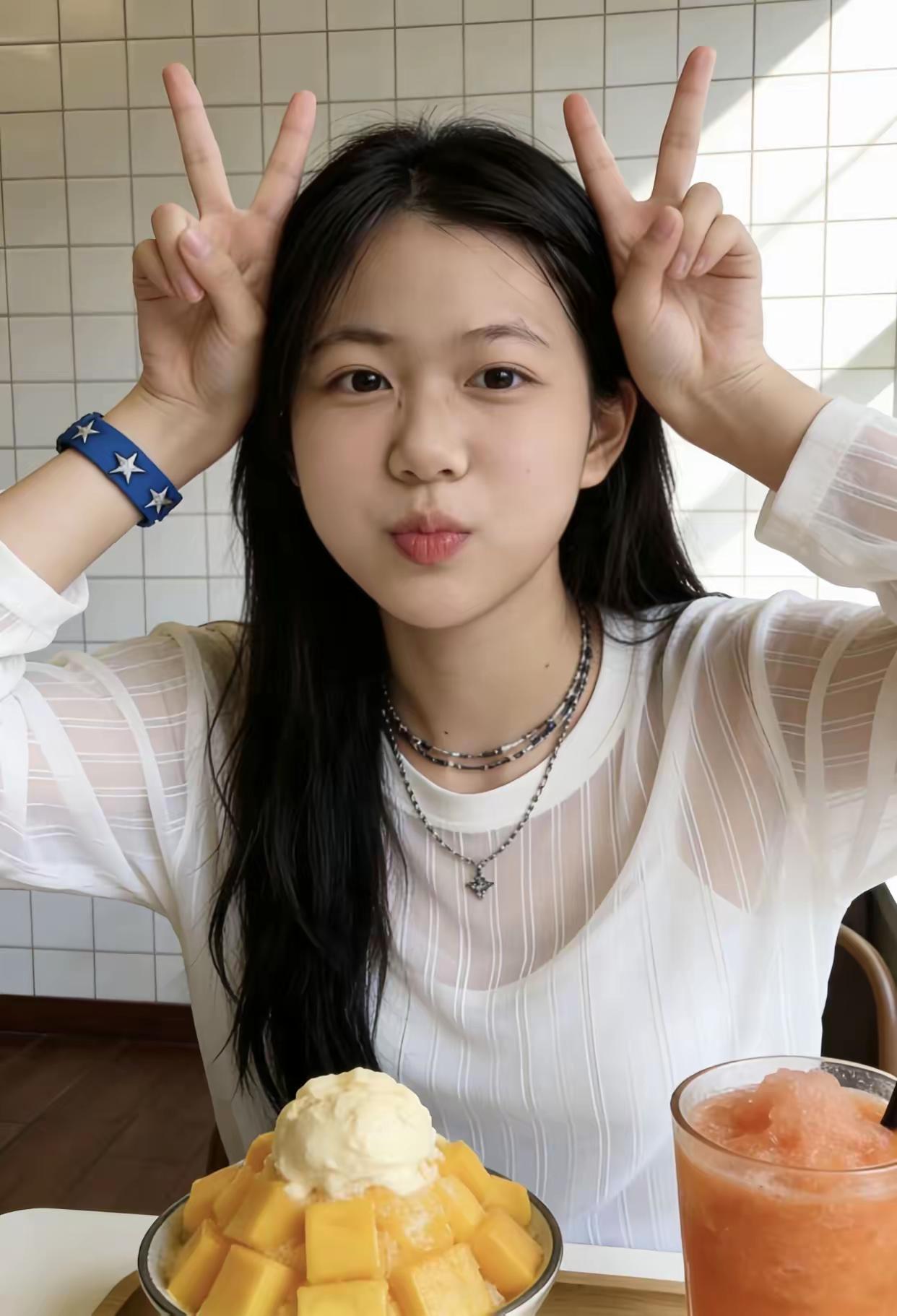 男不贪财，女不好色！