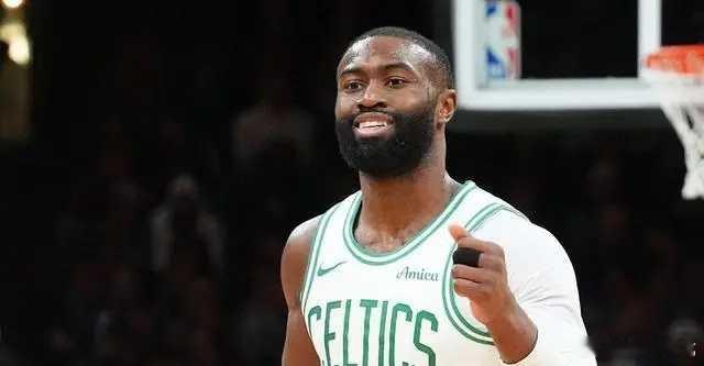 北京时间12月23日，NBA常规赛继续进行，波士顿凯尔特人103-95印第安纳步