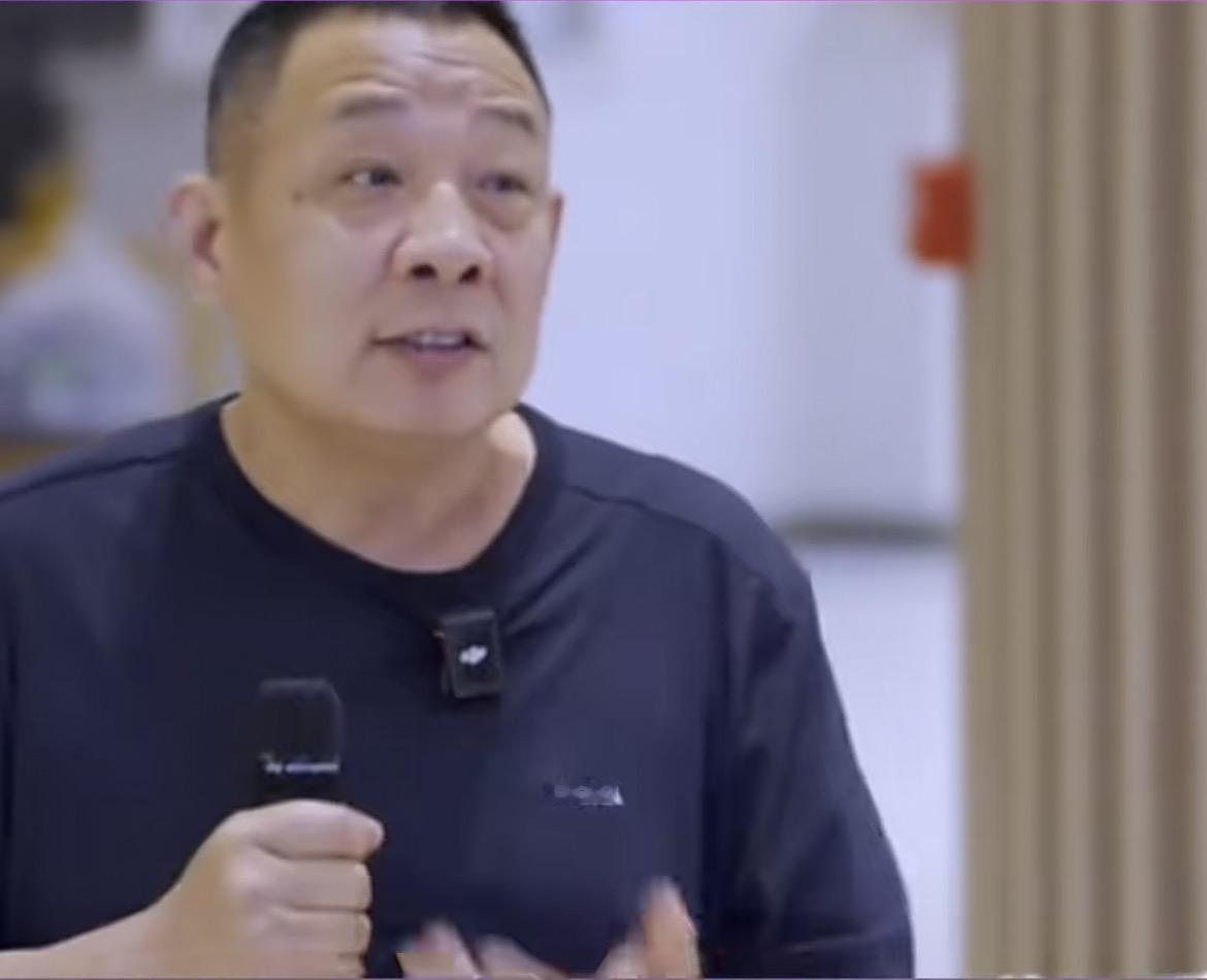 胖东来招工1000人，其中2%的岗位给有犯罪史的服刑人员！

消息一出，引起网友