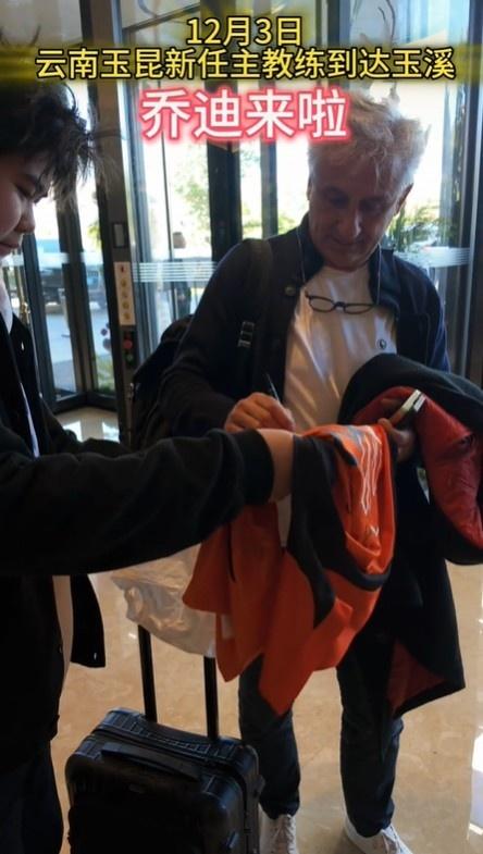 说老实话，实在有点搞不懂云南玉昆为啥换帅？

在云南玉昆0：7惨败于北京国安之后