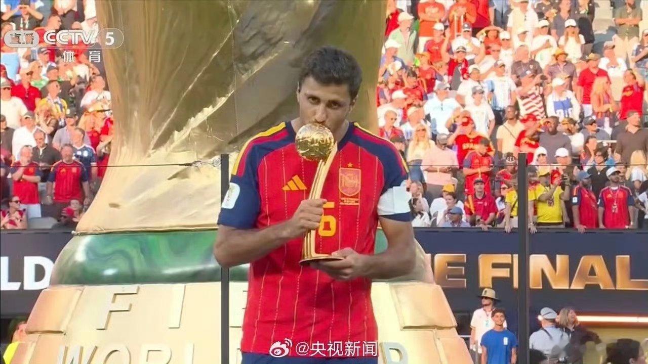 金球奖2026年的金球奖之争，在美加墨世界杯落幕后迎来终局剧本改写：西班牙登顶、