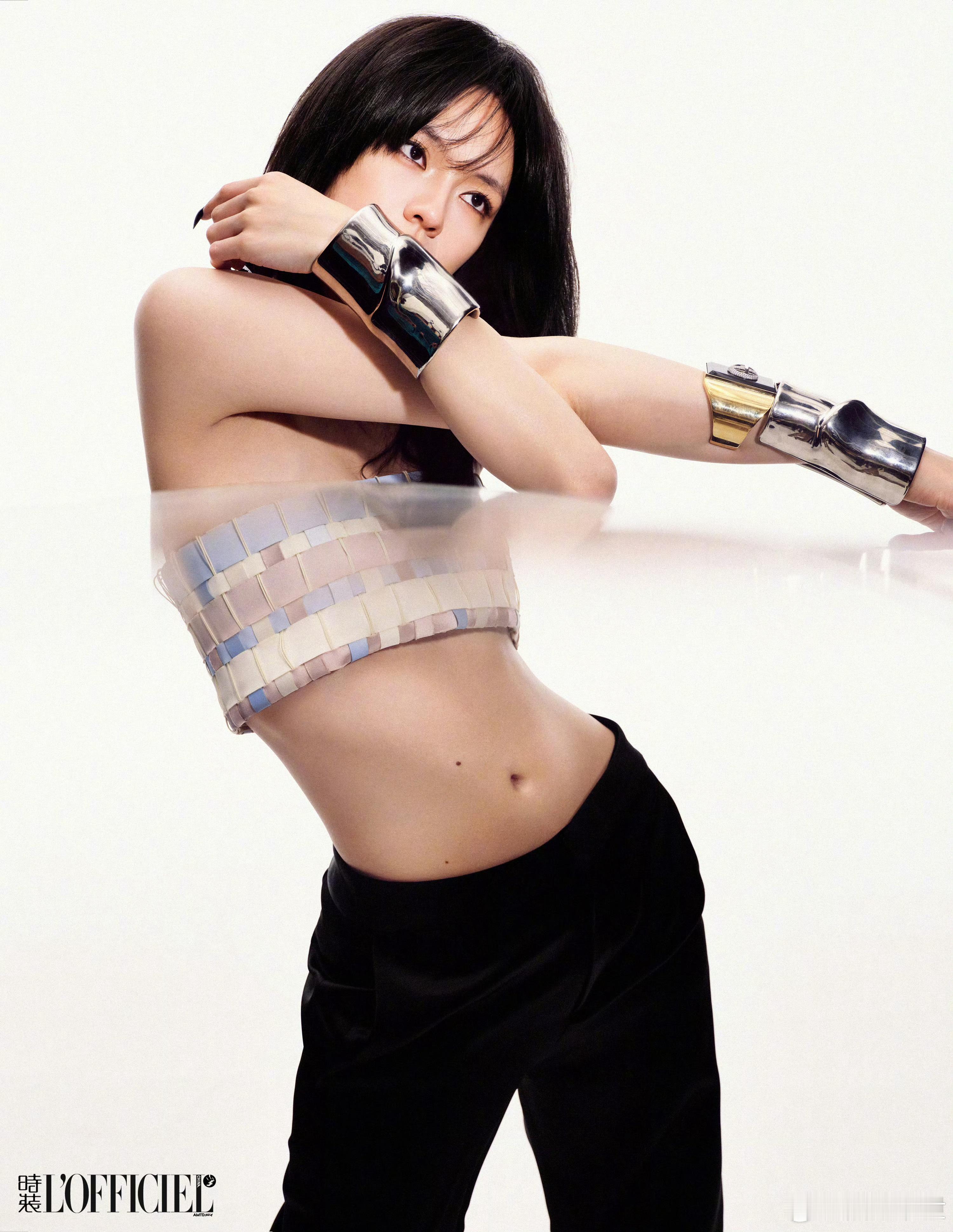 文淇 ｜L'OFFICIEL 新写真： 