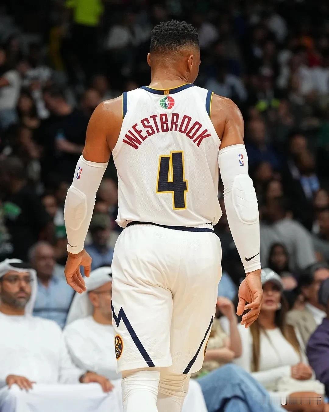 下一站去哪里？威少拒绝掘金球员选项成为完全自由球员！

据NBA记者报道，威少已