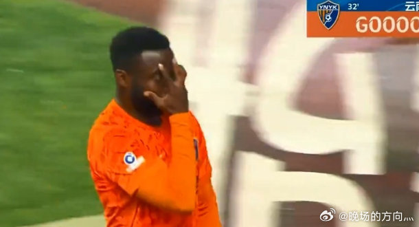 奥斯卡：用恩里克的庆祝动作是我们赛前约好的，以此向他致敬中超联赛第3轮角逐，云南