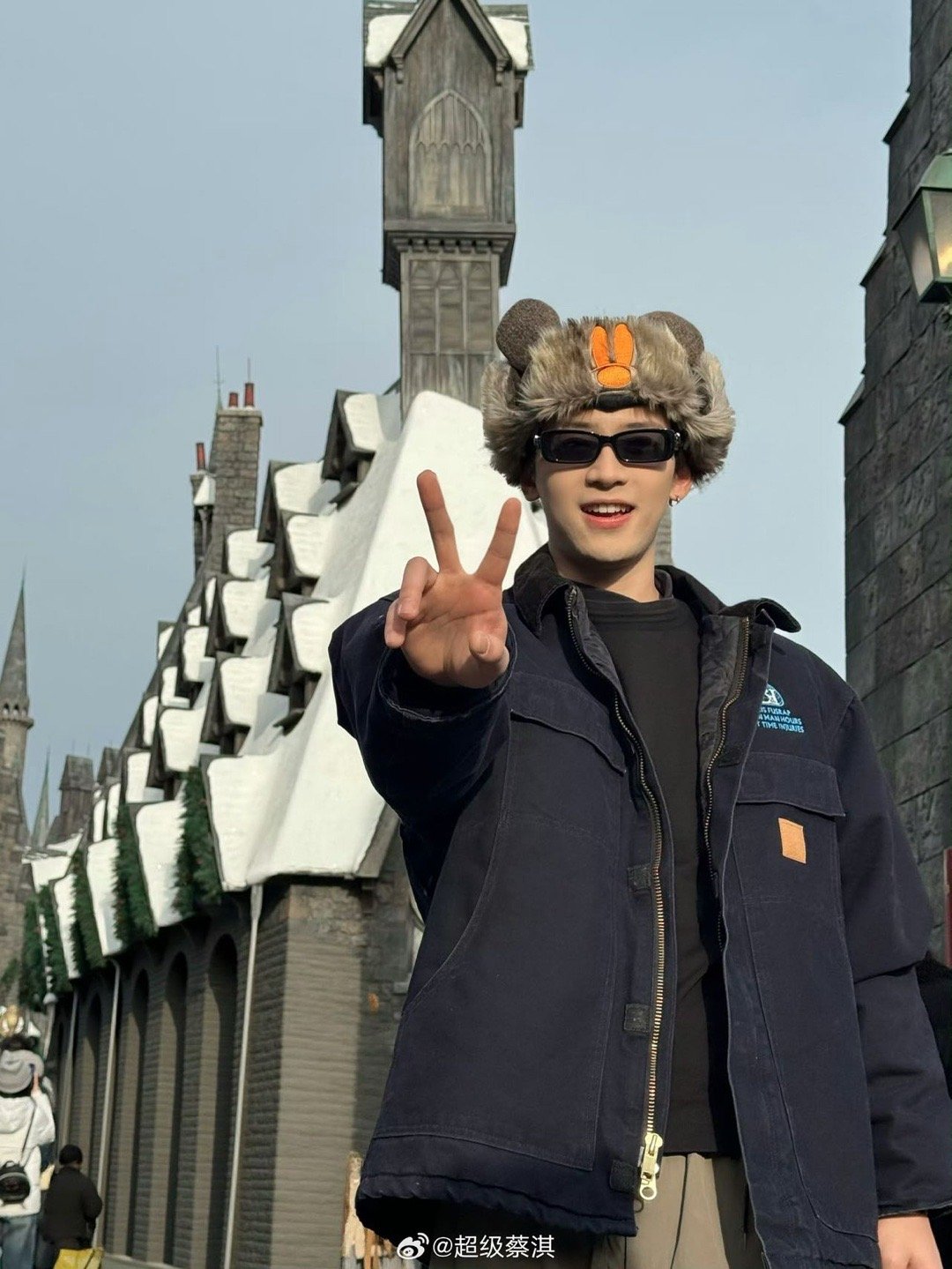 500场音乐剧小王子来给内娱上强度了音乐剧小王子蔡淇强势炸场！舞台掌控力绝了，每