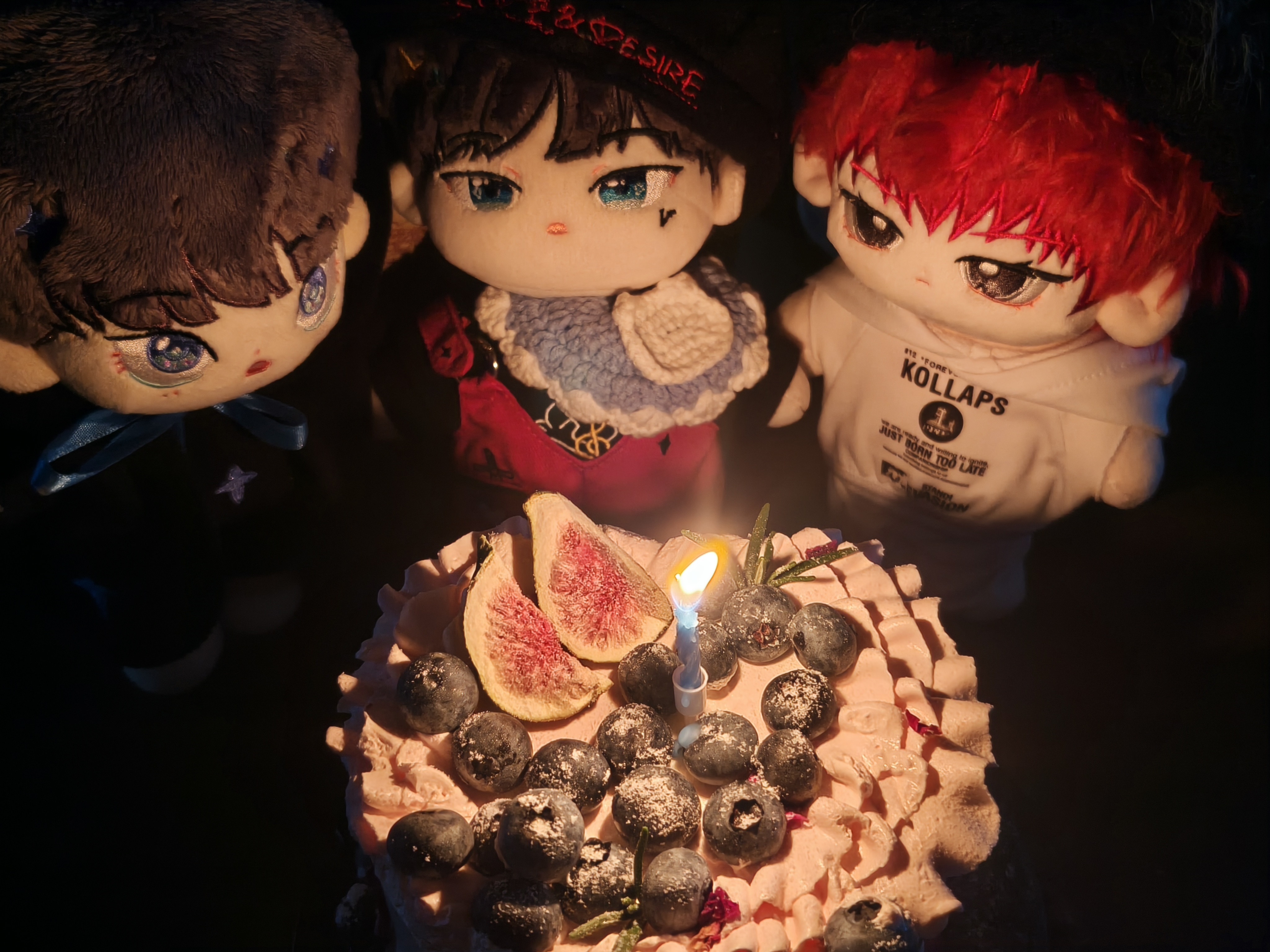 周震南0622生日快乐 26岁生日快乐长路漫漫，热爱永续每一年的今天，我们都会如