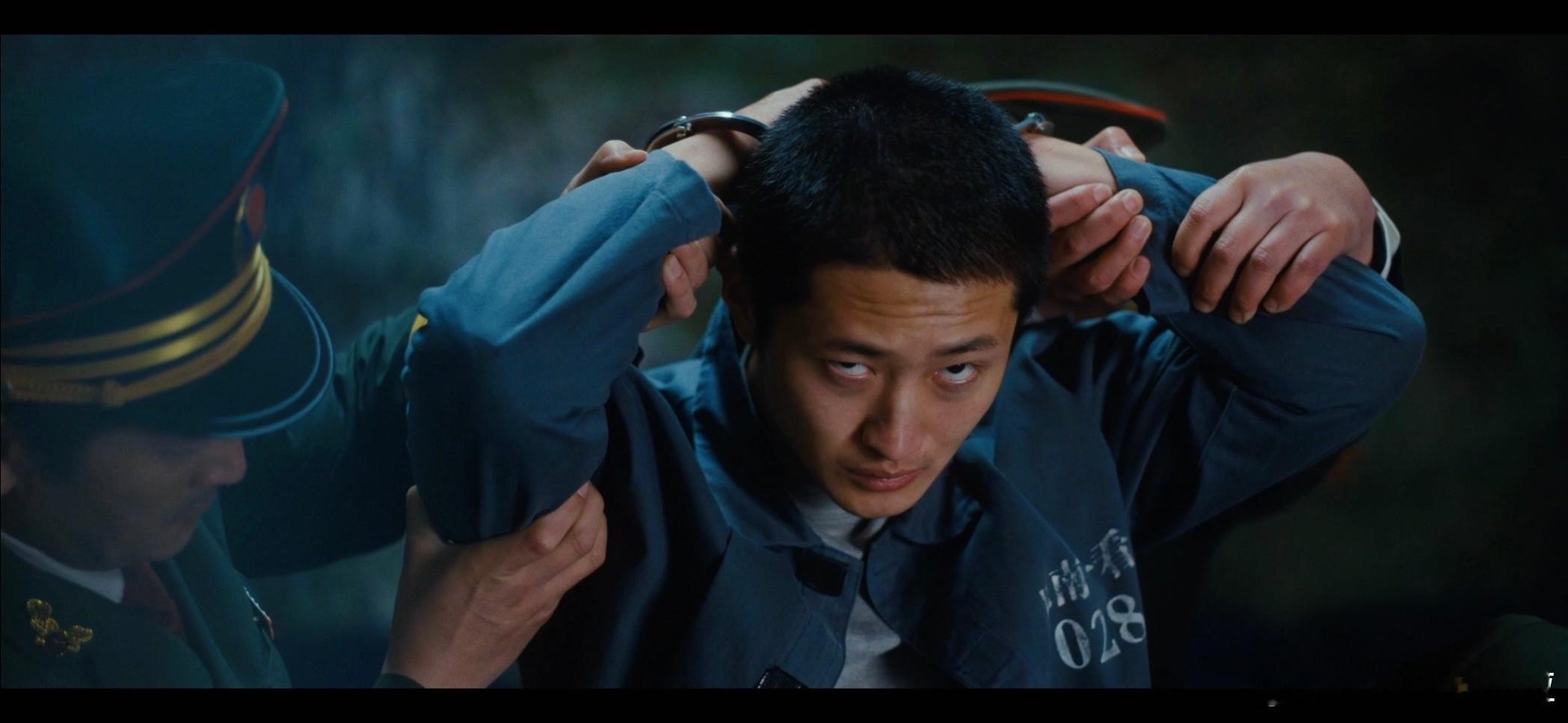 内娱悬疑剧危笑系童星借命而生 史彭元在《借命而生》里造枪时那痴迷笑，直接让人毛骨