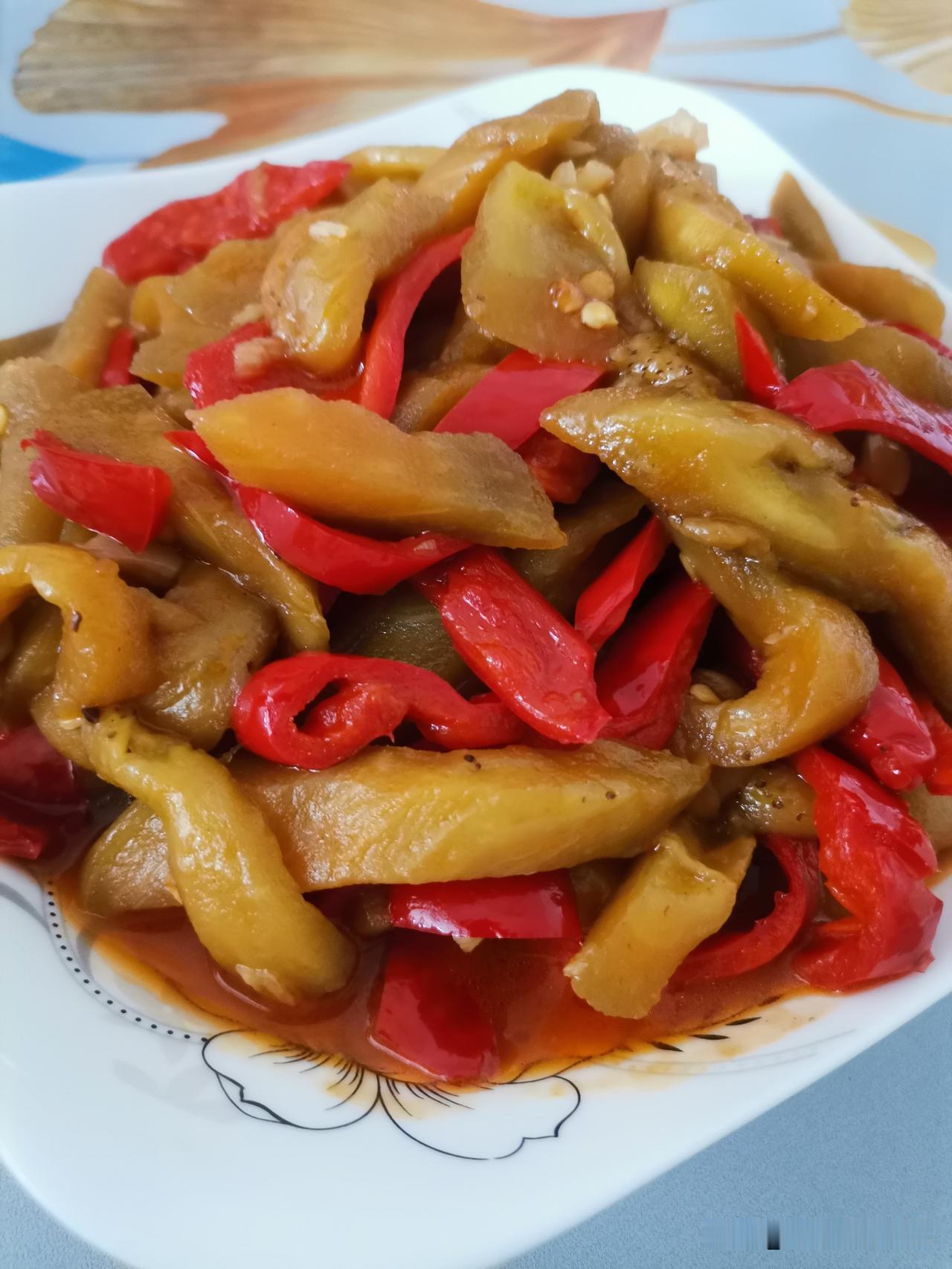这两天账号有点起色，本该高兴，我却有点郁闷。

每天吭哧吭哧写，在推荐页都看不到