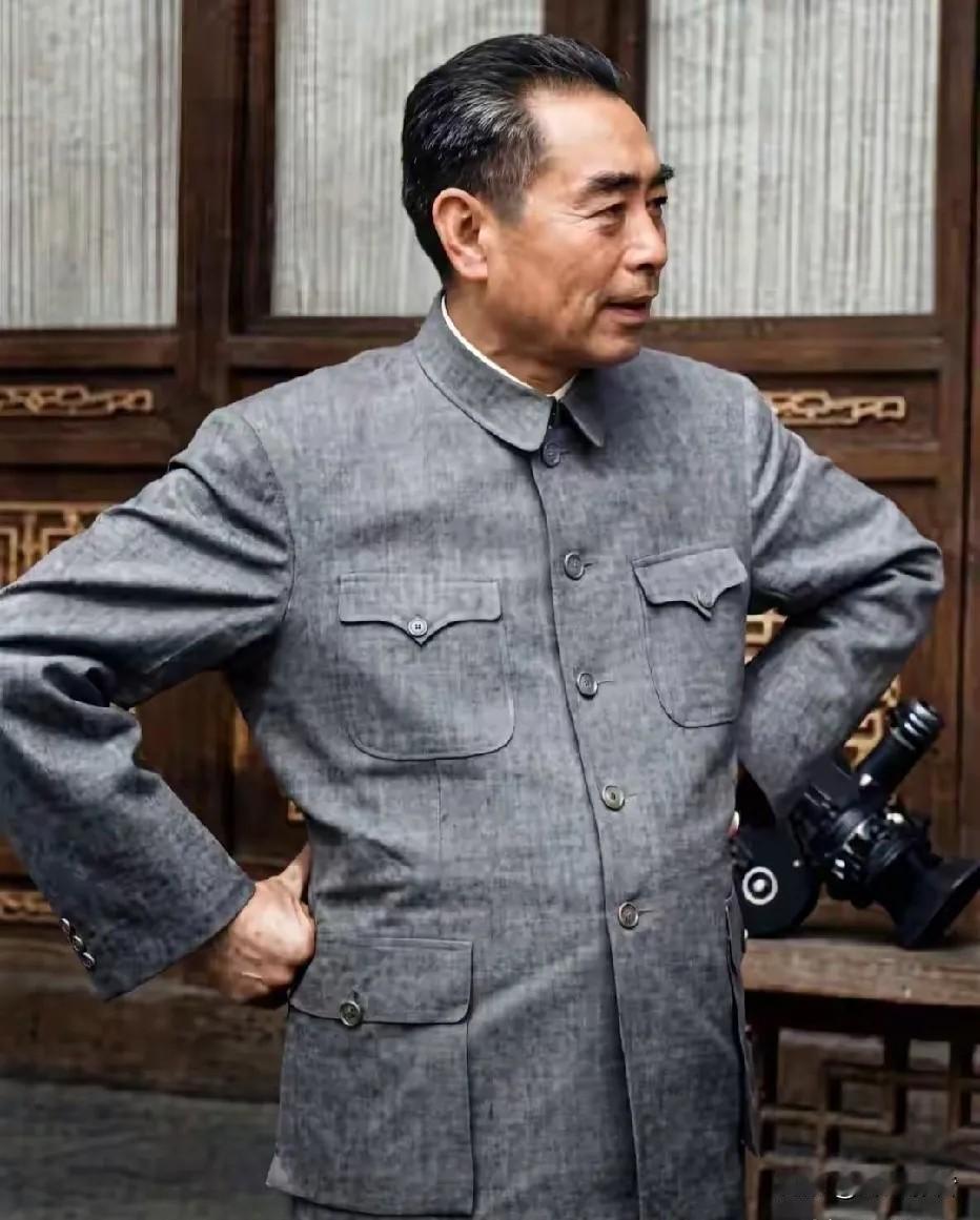 🌺🙏敬爱的周总理，致敬您的任劳任怨，传承您的奉献初心！“任劳任怨，默默耕耘，