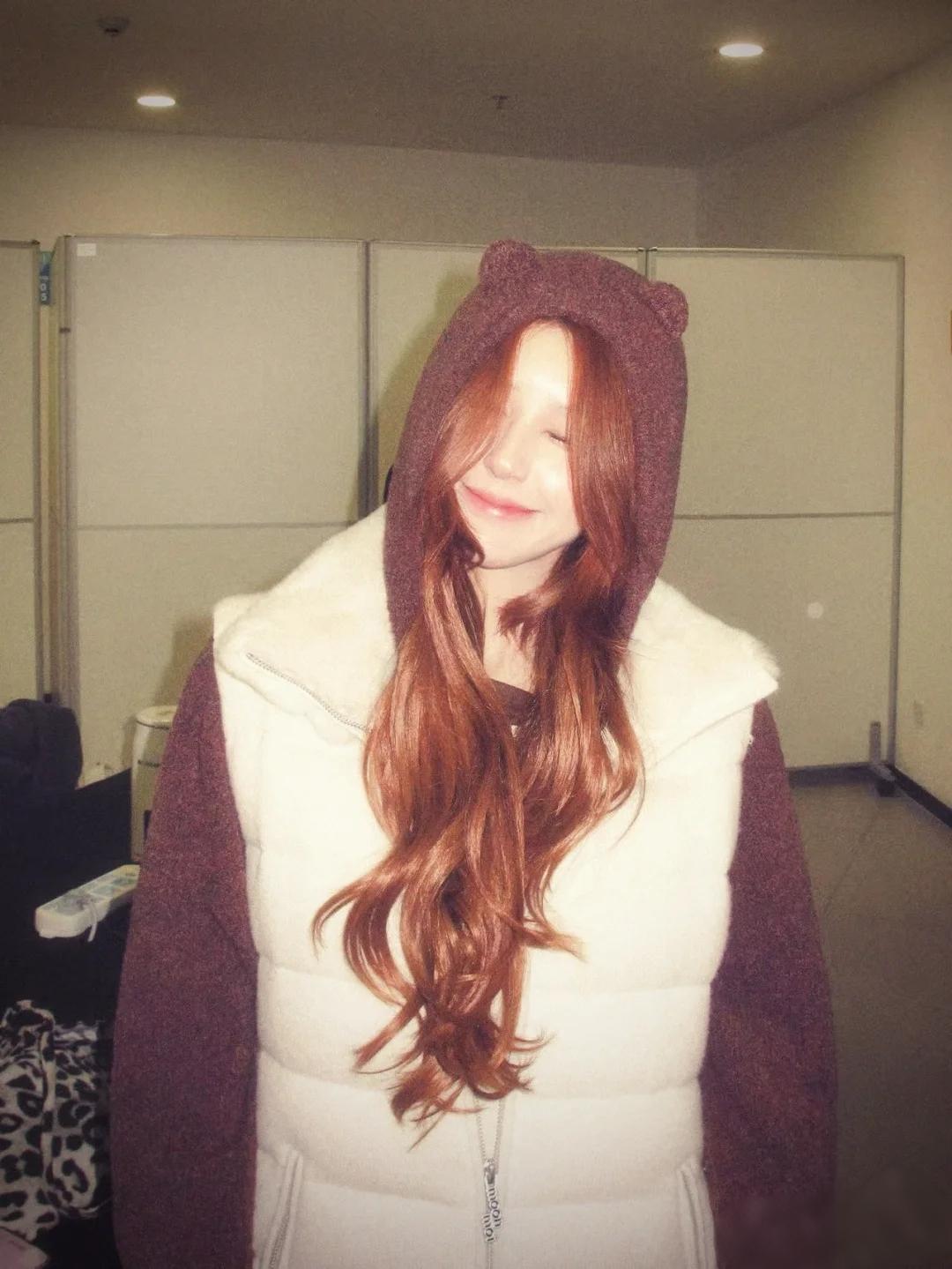 朱颜长似 头上花枝 岁岁年年 平平安安   ：向前走别害怕