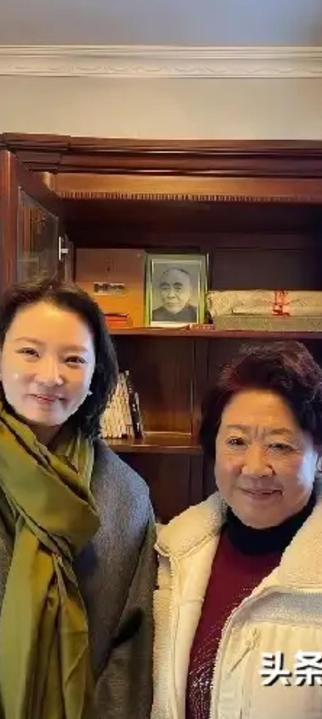 刘芳菲道歉了！

一个庞家，有多少人争相当人家的后人啊！

庞叔令说了这个访谈直