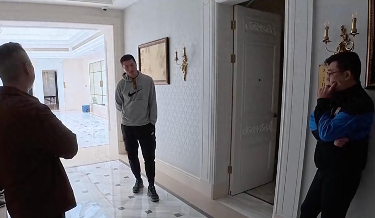 邵佳一谈成为国足主帅：正在家看电脑突然收到700多条信息

选人进国家队凭真本事