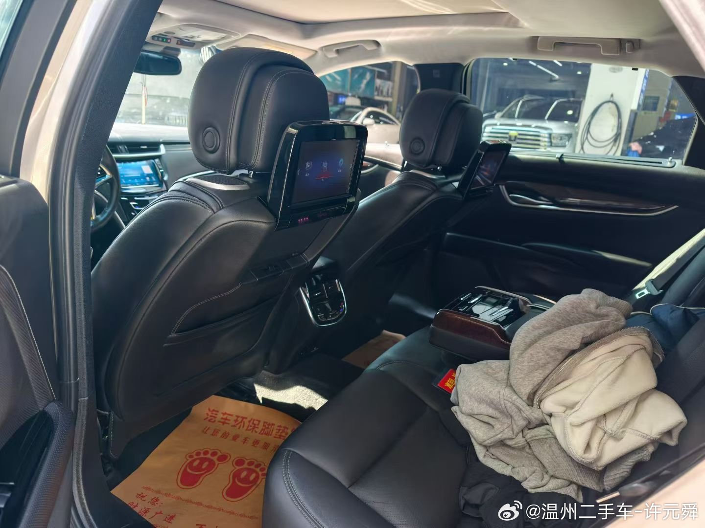 凯迪拉克XTS，顶配车型，Bose音箱，电磁悬架，14年上牌16万公里，精品车况