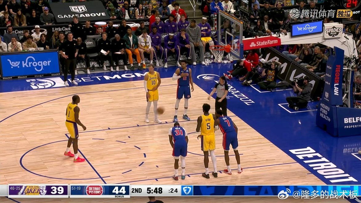 阿杜-迪耶罗上了！湖人vs活塞