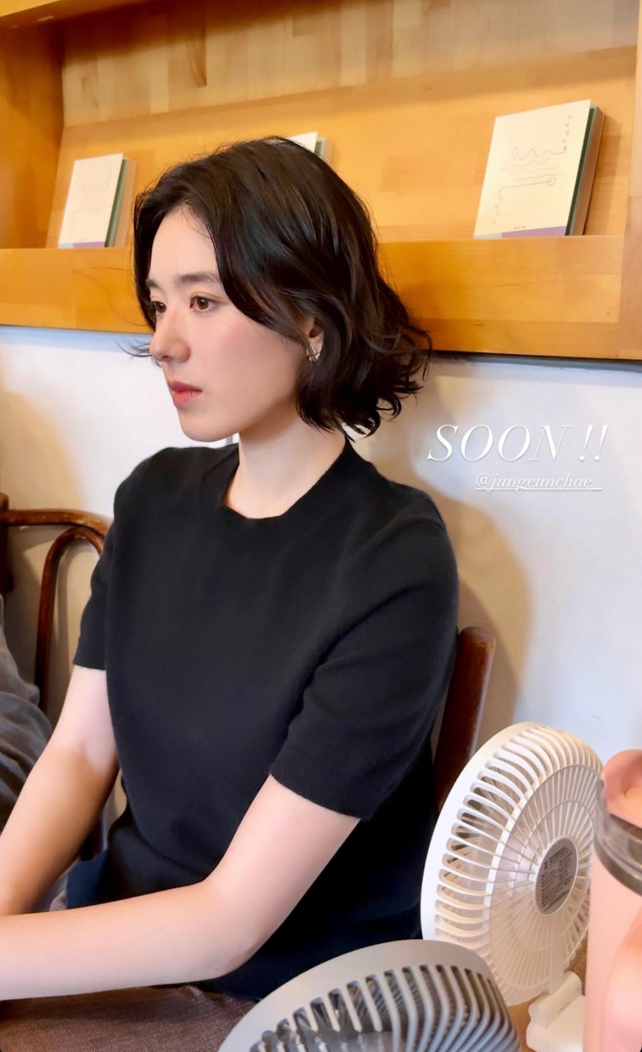 郑恩彩 郑恩彩  冬季女王韩国独一份的存在 ​​​