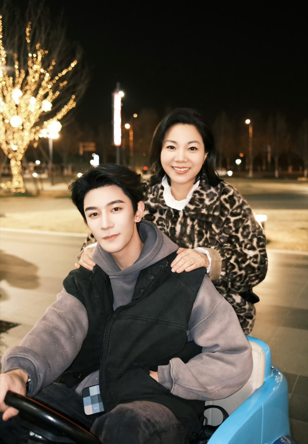 夏之光妈妈 姐系妈感夏之光永远幸福快乐呀宝宝一家人氛围真的好好！