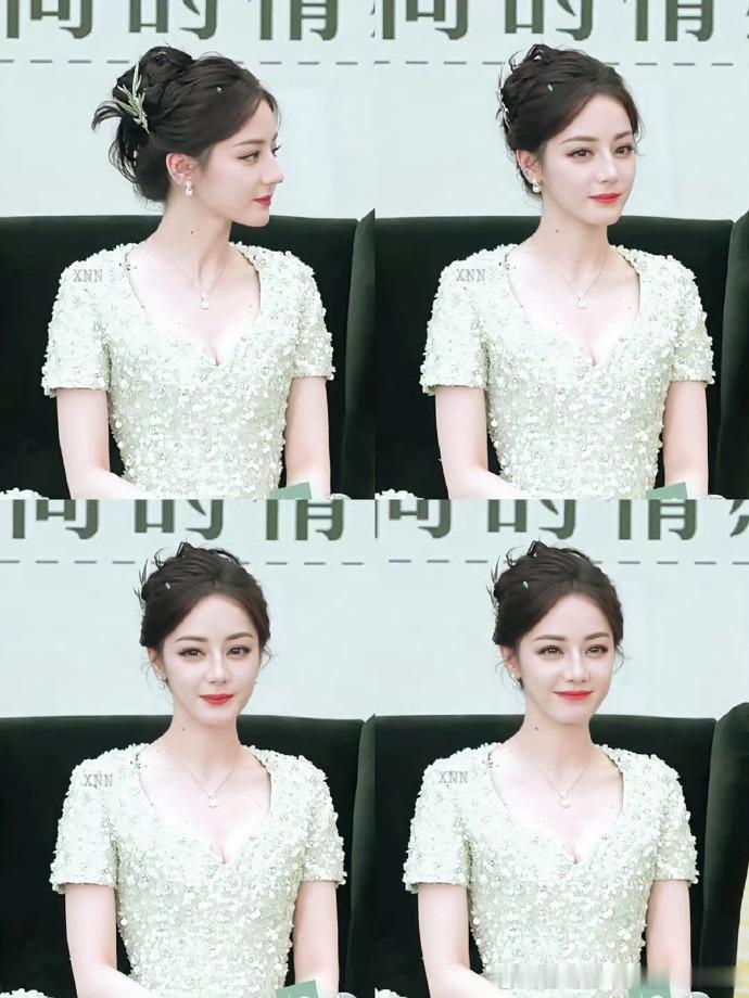 迪丽热巴的茉莉新叶纱裙配上杨勇打造的发型，宛如花中精灵，温柔与仙气完美融合！迪丽