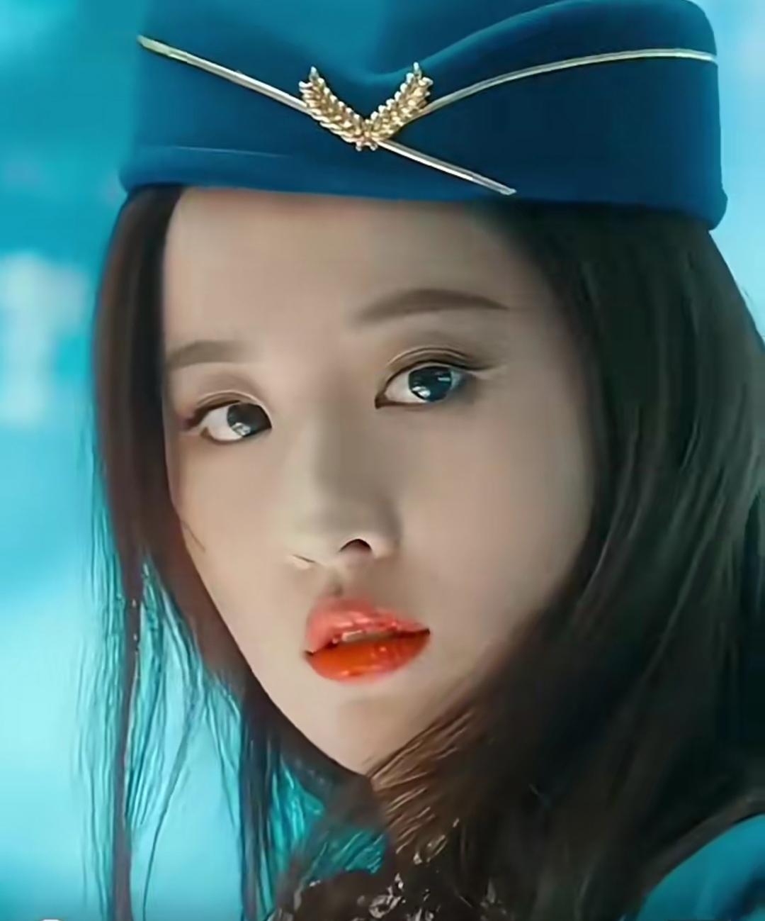 刘亦菲的不同视角？@刘亦菲 #娱乐# #娱评大赏#