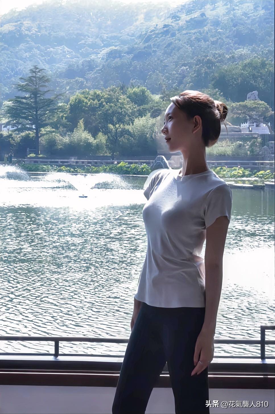女生怎么搭配服装才能又酷又美