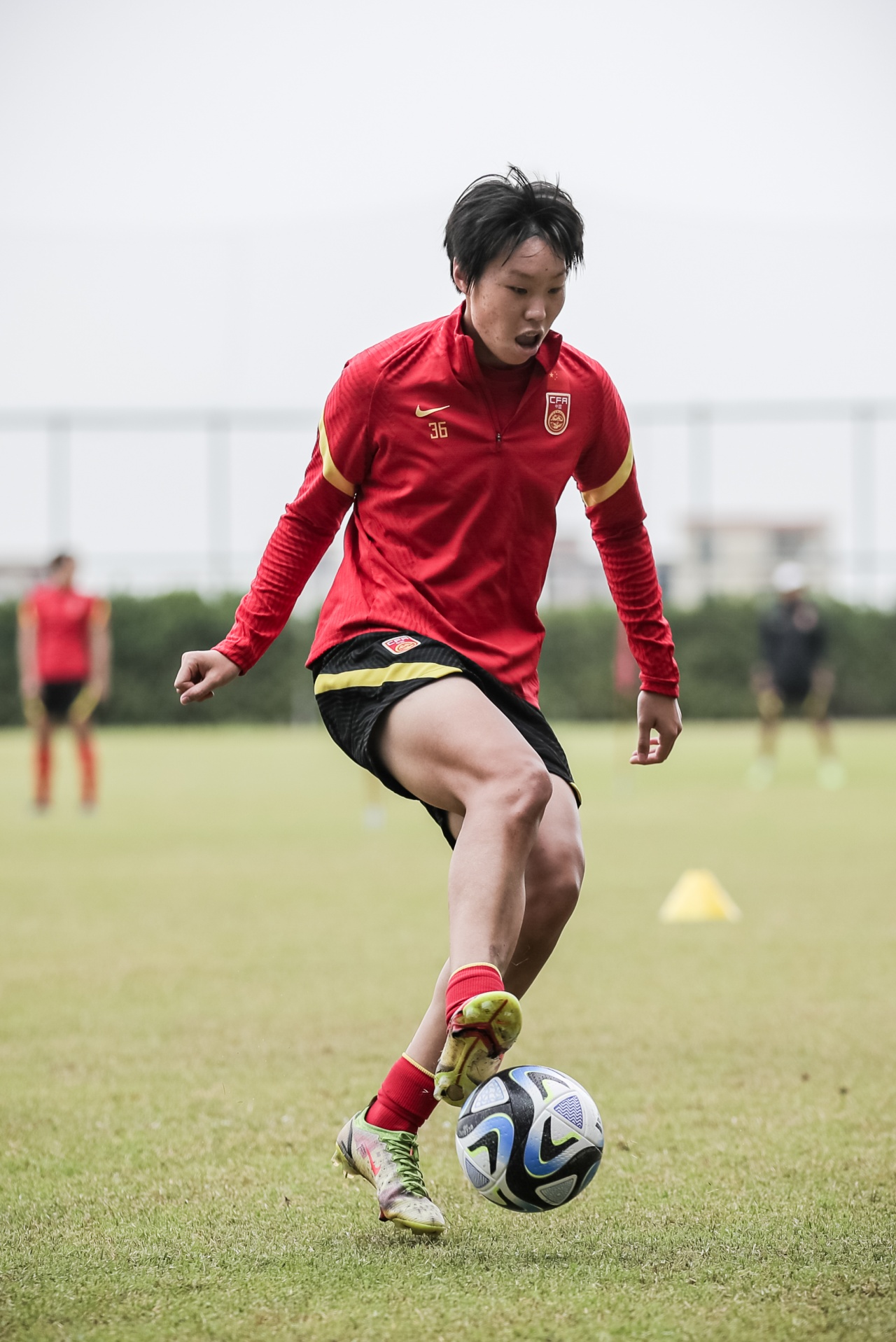 足球报：邵子钦两姐妹未来在国家队会合有可能，都有出国留洋目标