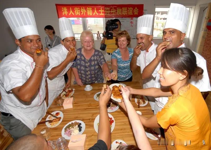 海南封关消息一出，立刻引发全国热议。有人觉得这是海南开放的重大突破，是向世界敞开