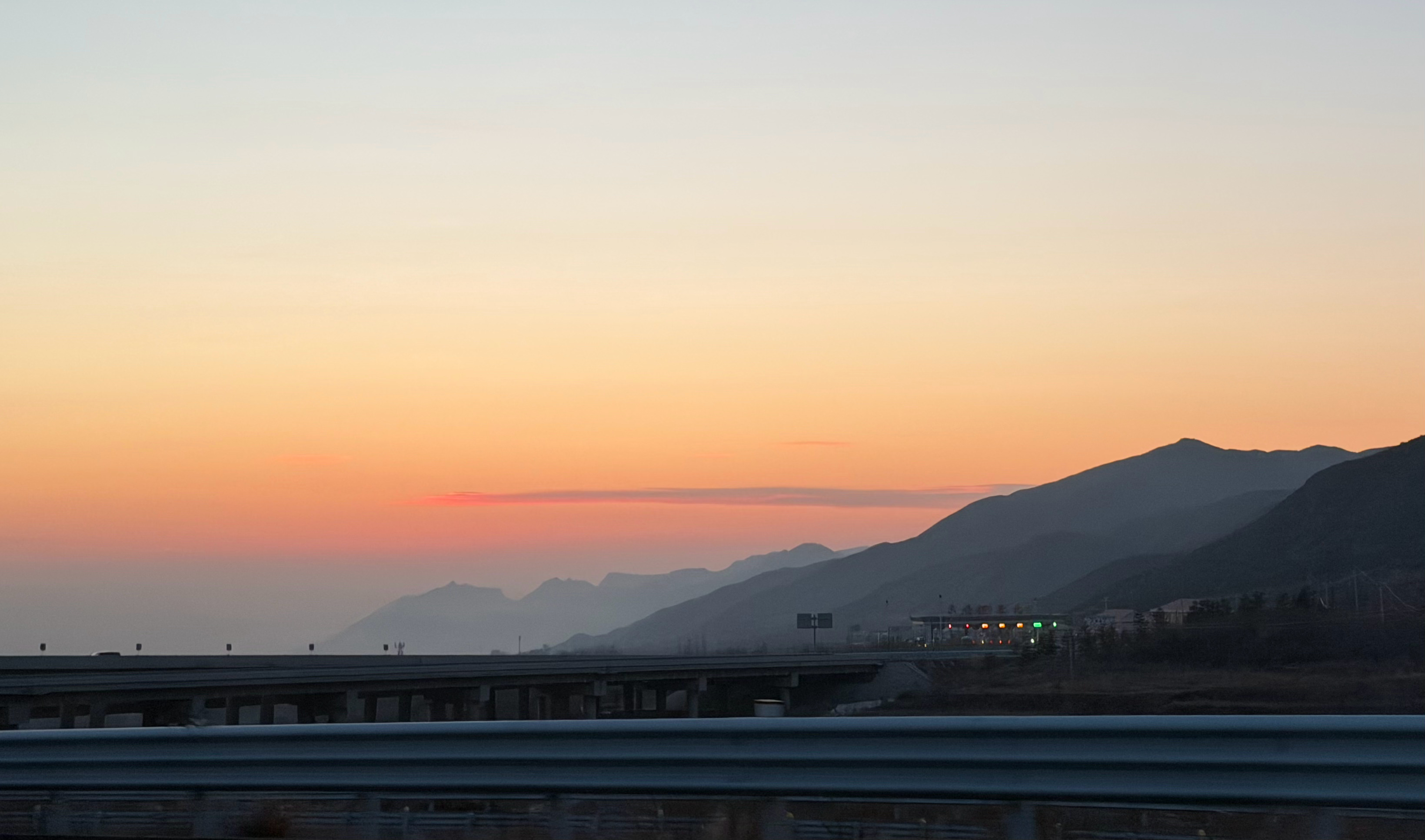 日暮踏上归途🌄 