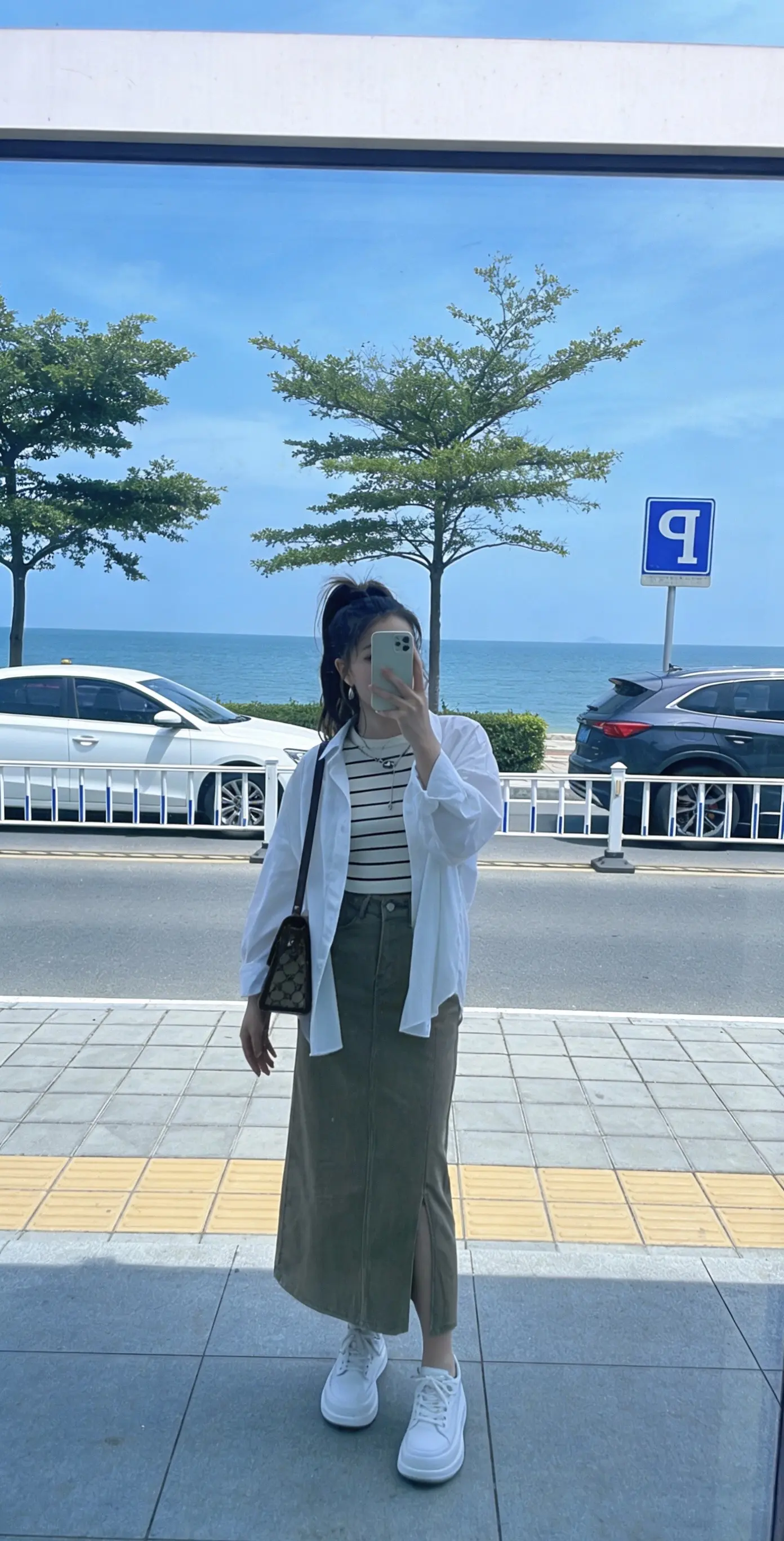 生活，适合自己的就是最好的，不嫉妒 不攀比 不羡慕 不强求，在阳光下微...