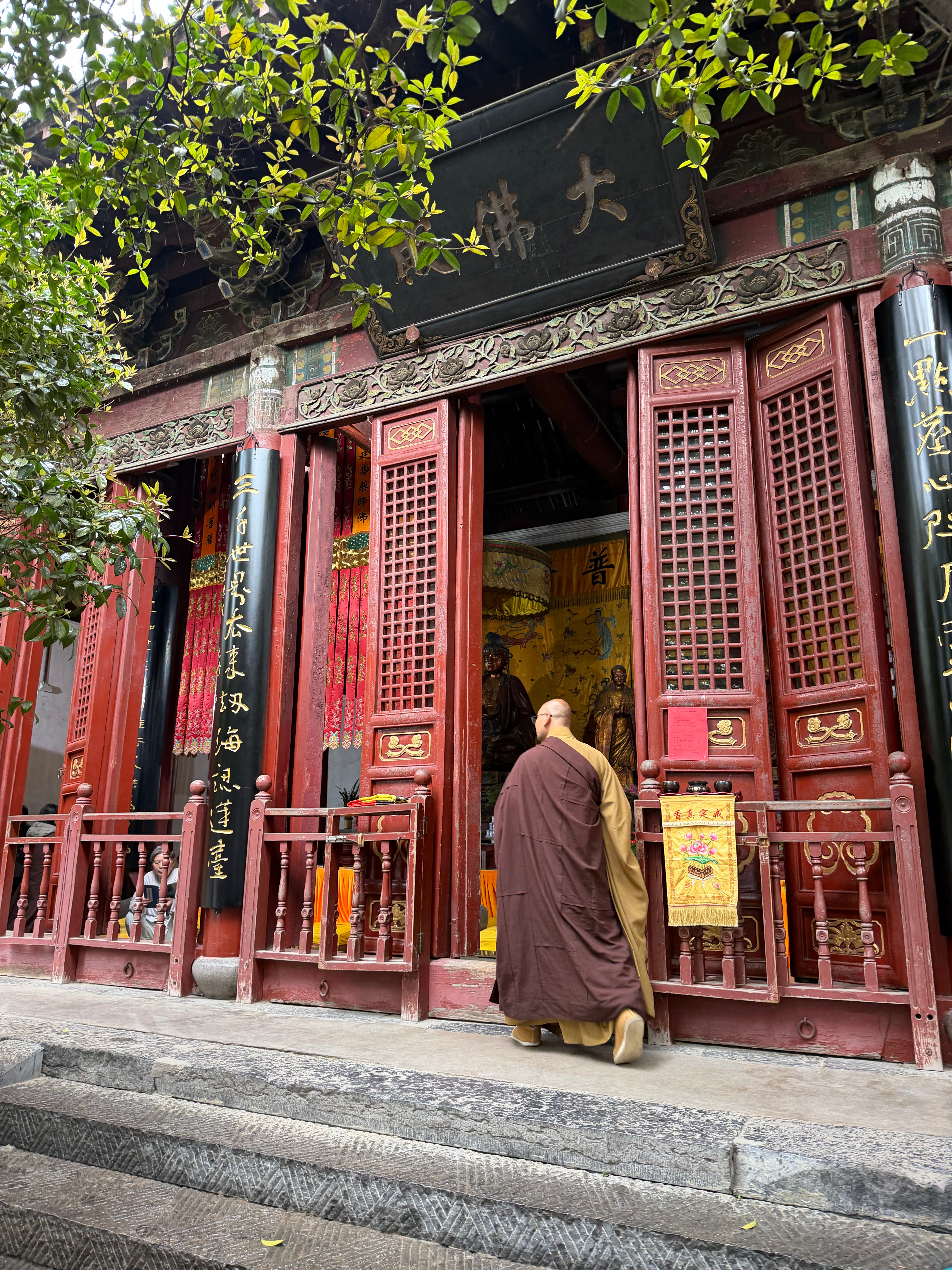 上次来还是18年一晃八年了那次是陪着上海的郑老师来参观的 