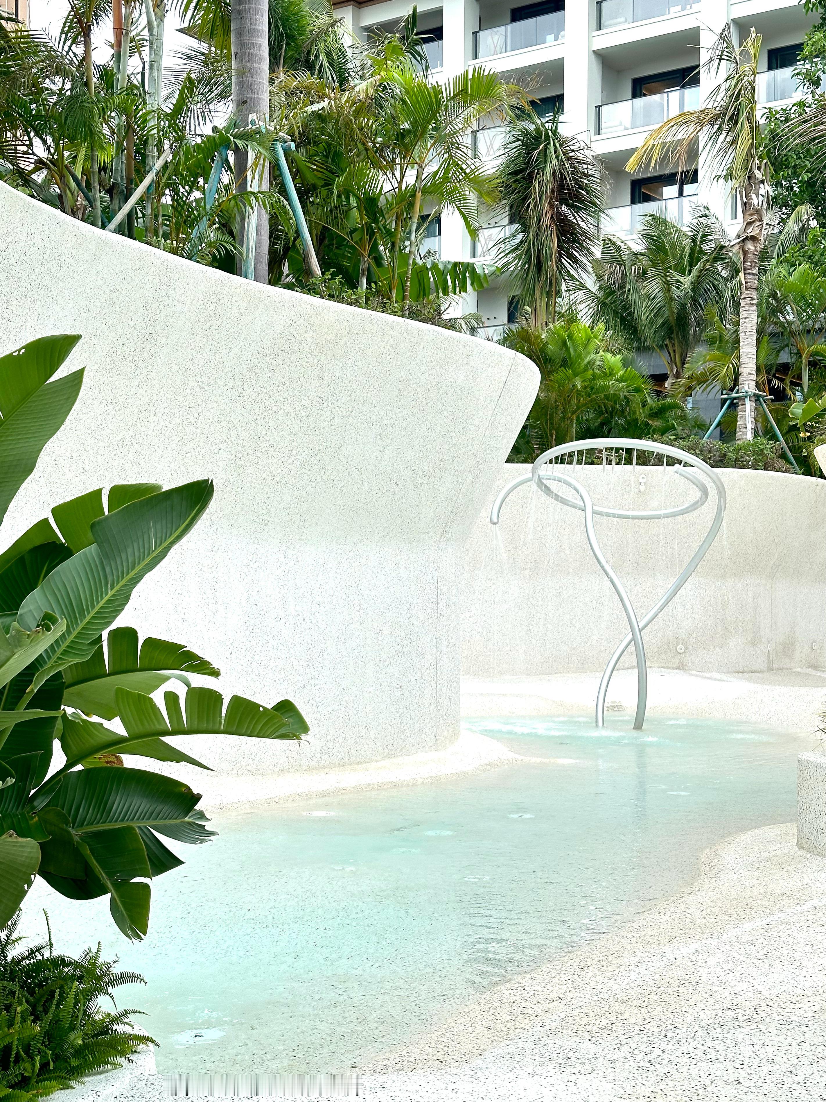 偷个冬天里的  夏季⛱️🕸️☁️  ​​​