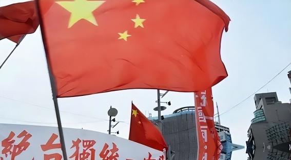 中国为何迟迟不收复台湾？普京曾经一句话，让全场沉默，让14亿中国人恍然大悟！当全