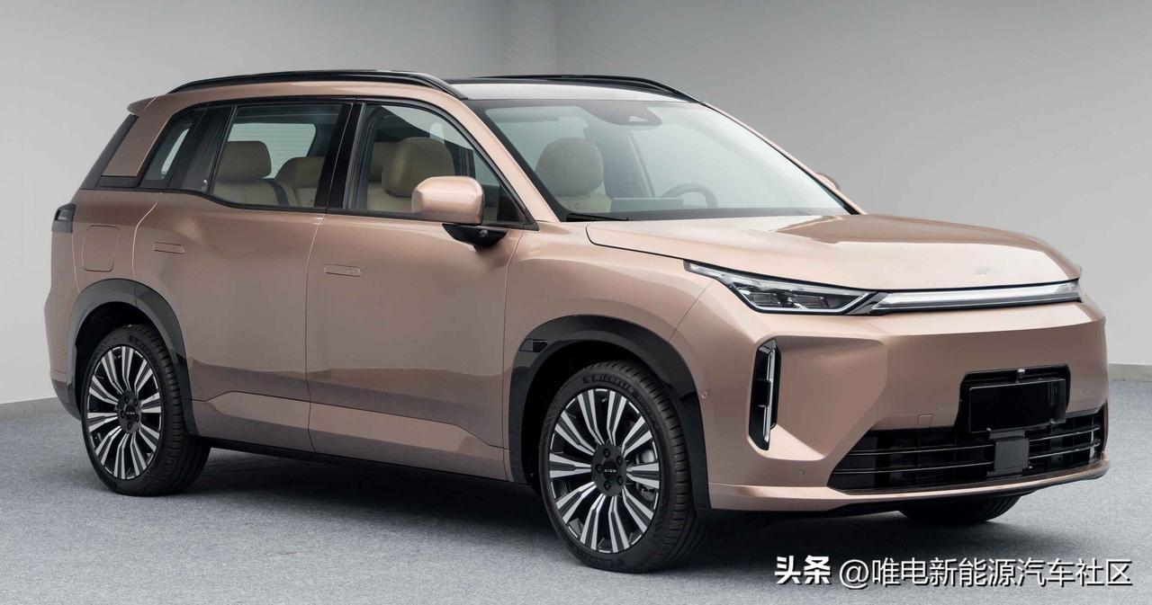 埃安i60工信部申报[思考]命名方式跟之前其他车型完全不同[捂脸]
车身尺寸46