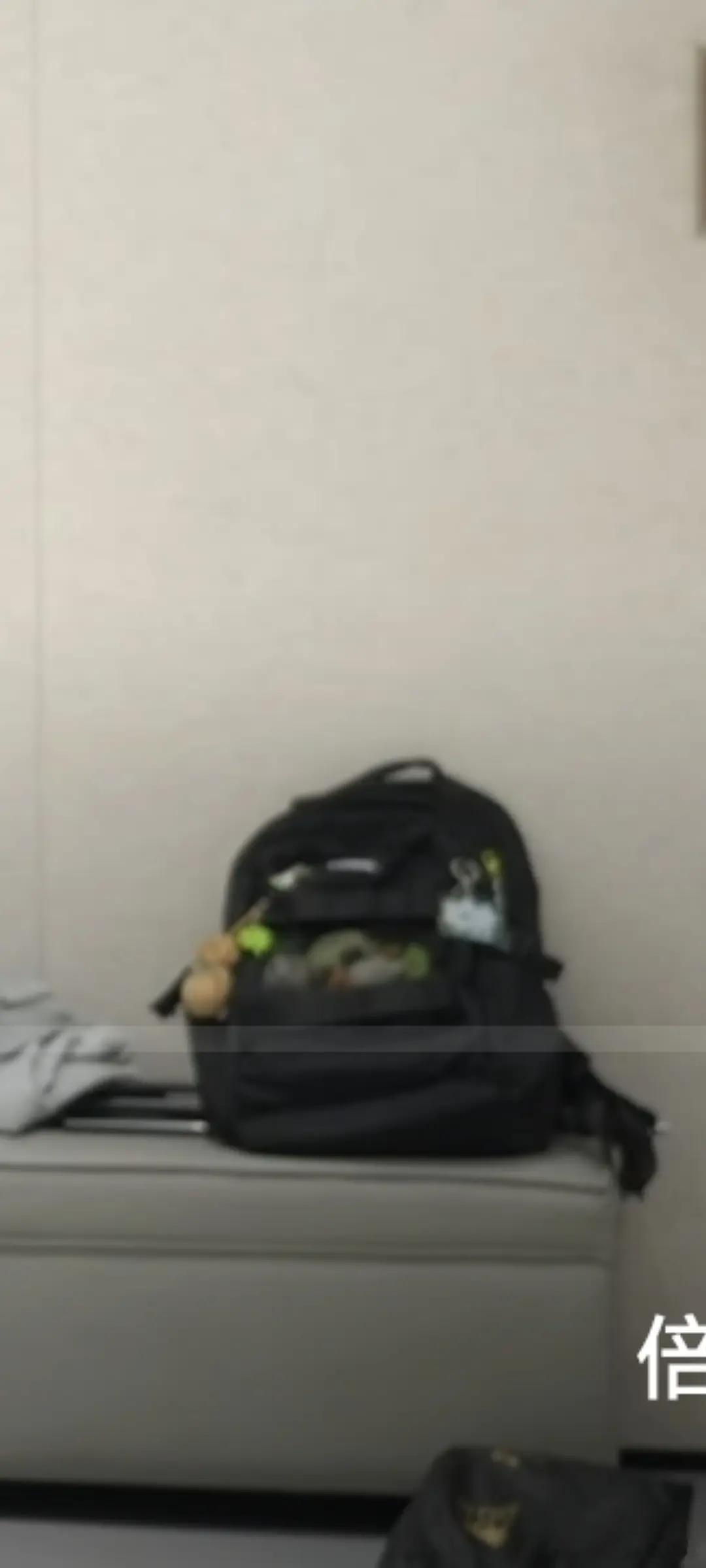 偷偷藏不住了 