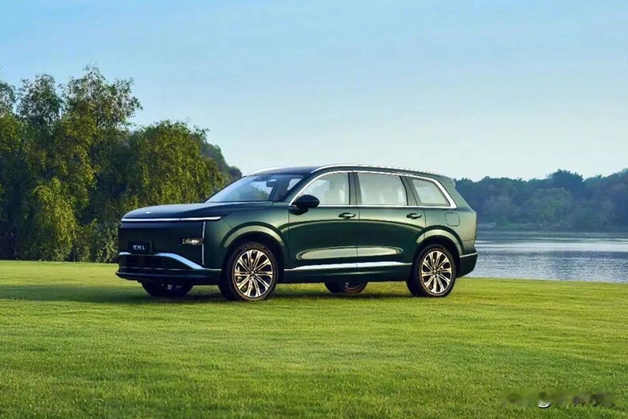 15万内入手大六座SUV
星光L打开出行全新方式
最近不少朋友打算入手一台六座家