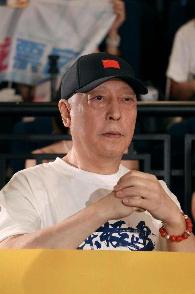 原来他们是夫妻，恩爱33年零绯闻！真是一个贤妻旺三代

倪大红藏了33年的婚姻：