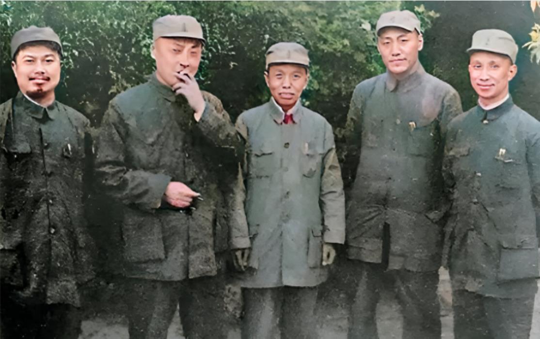 南麻临朐战役失利是战略失误还是战术错误，陈粟谭谁对？
南麻临朐战役，不仅没达到歼