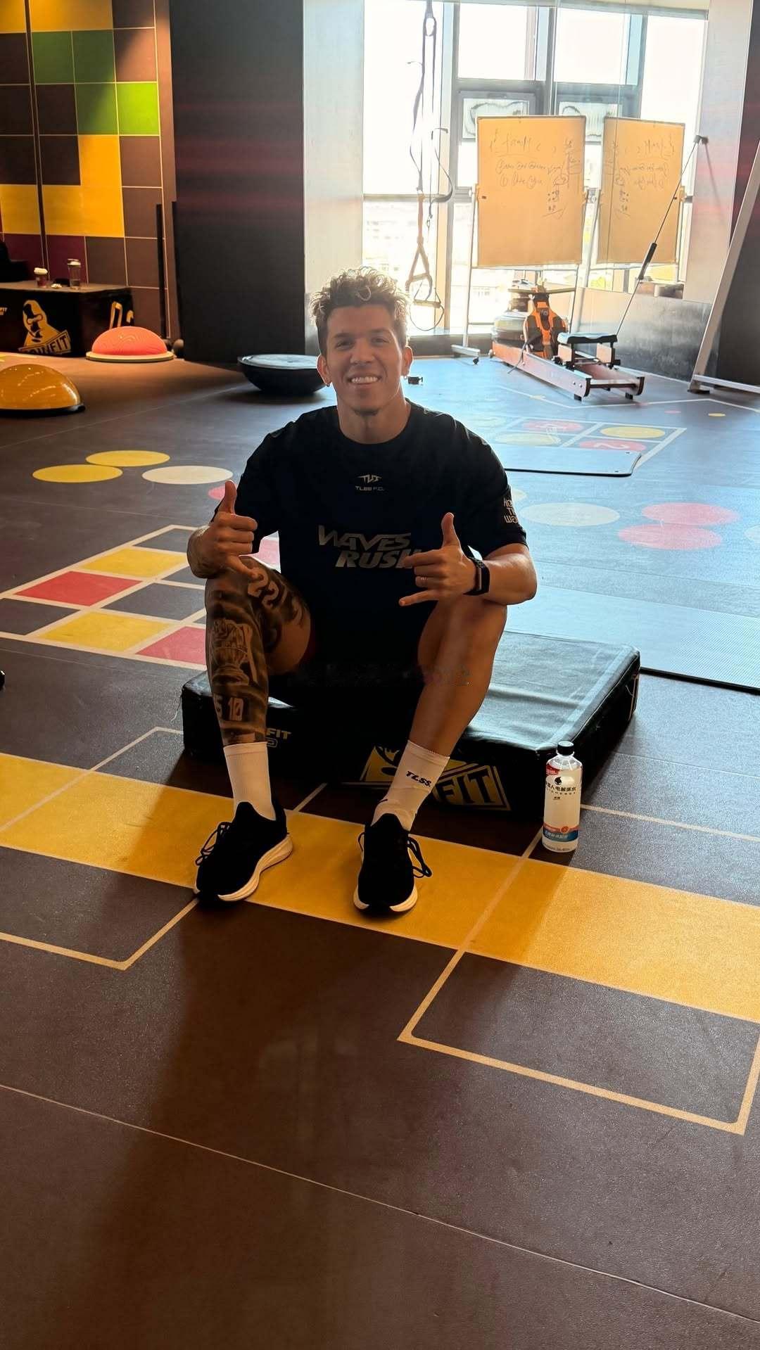 📸健身运动结束，逛街去