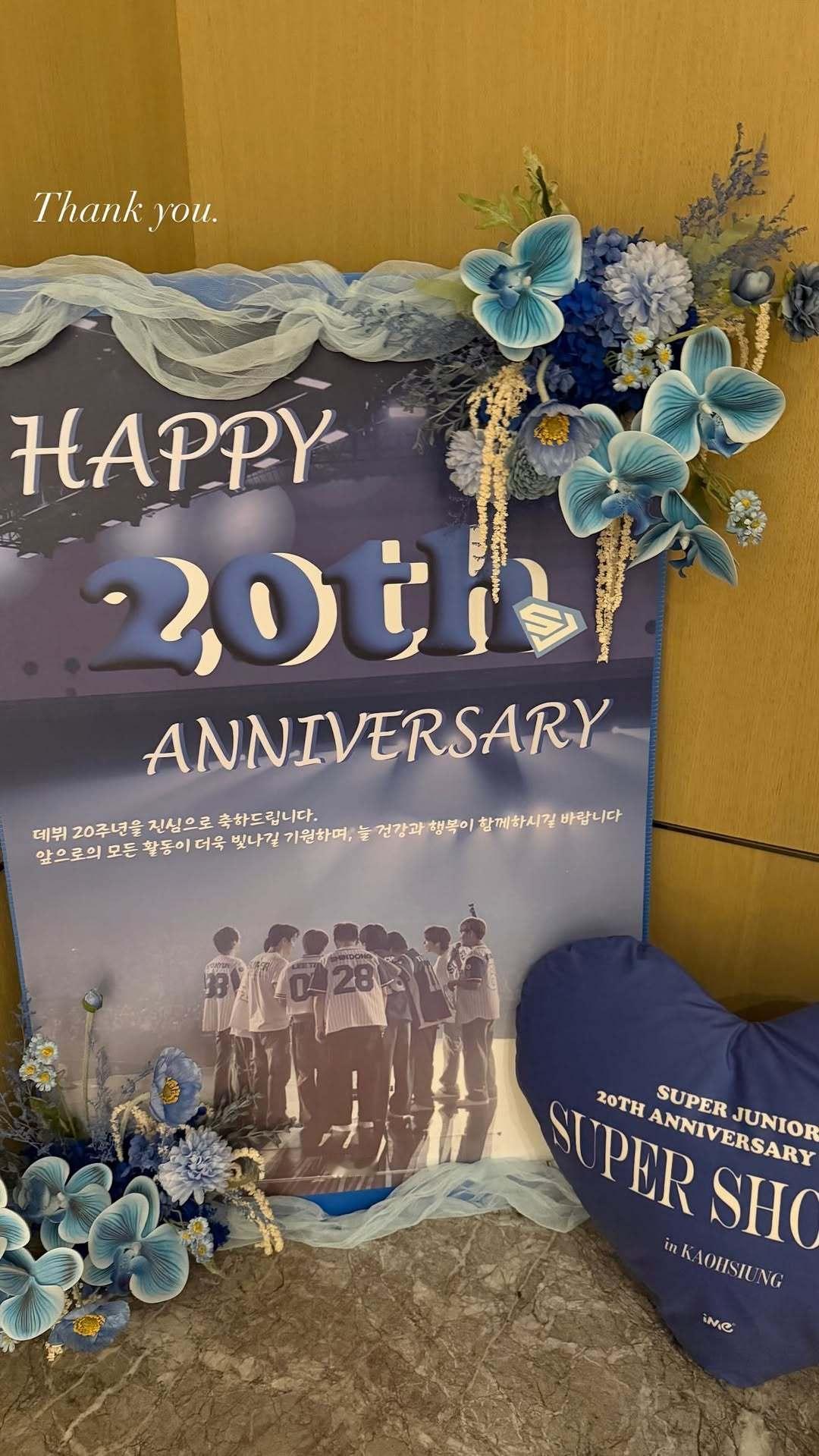 “CB百蓝_。260122崔始源 ins story更新三则： 