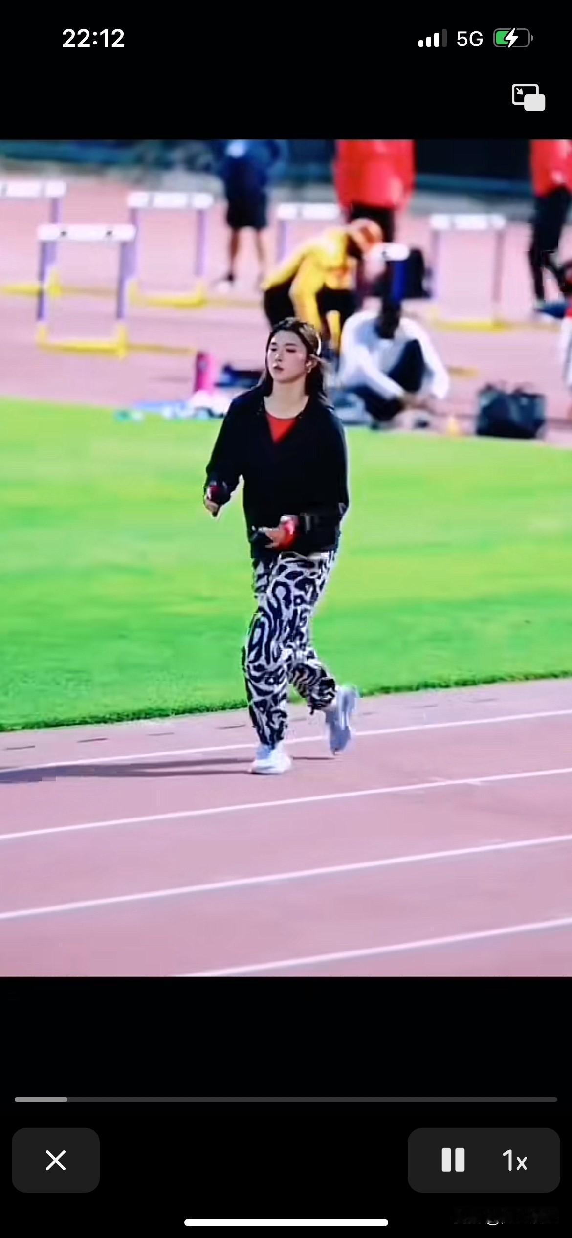 吴艳妮老师已经开始冬训了，为了明年的目标，今年就提前开始努力训练，其它的活动广告