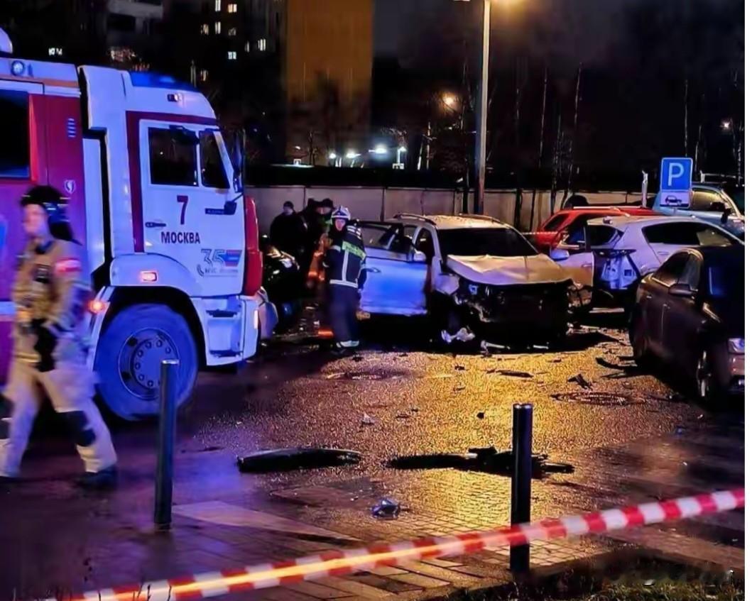 最新消息:

当地时间22日，俄罗斯武装力量总参谋部，作战训练局局长萨尔瓦罗夫，