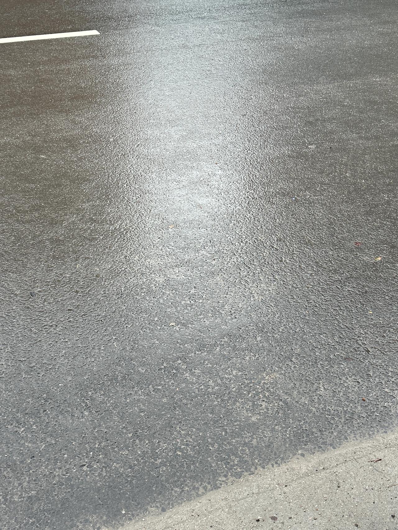 阴雨天气，也不妨碍我想上努力赚钱