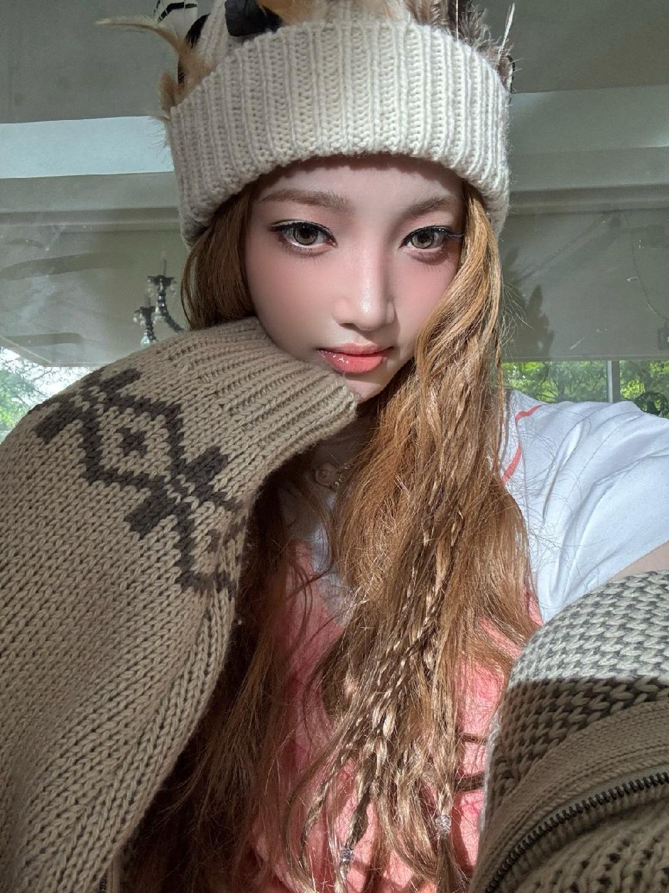 姐姐我被你美的说不出来话了呀世界上还有如此美好、如此漂亮的女孩吗 