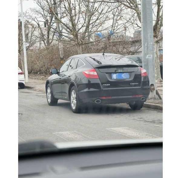 市场才是最牛的设计师，本田标撑不起宝马X6这种车型，歌诗图的设计真是一言难尽，日