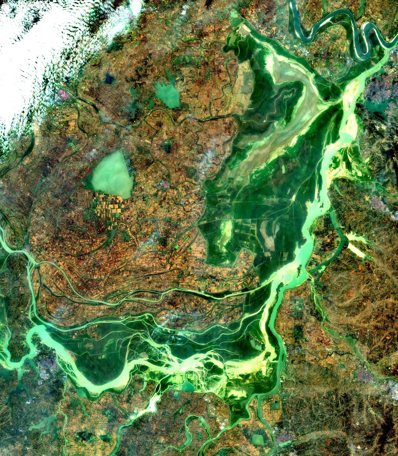 湖南洞庭湖最新卫星图（11.02）
--洞庭湖？洞庭河？