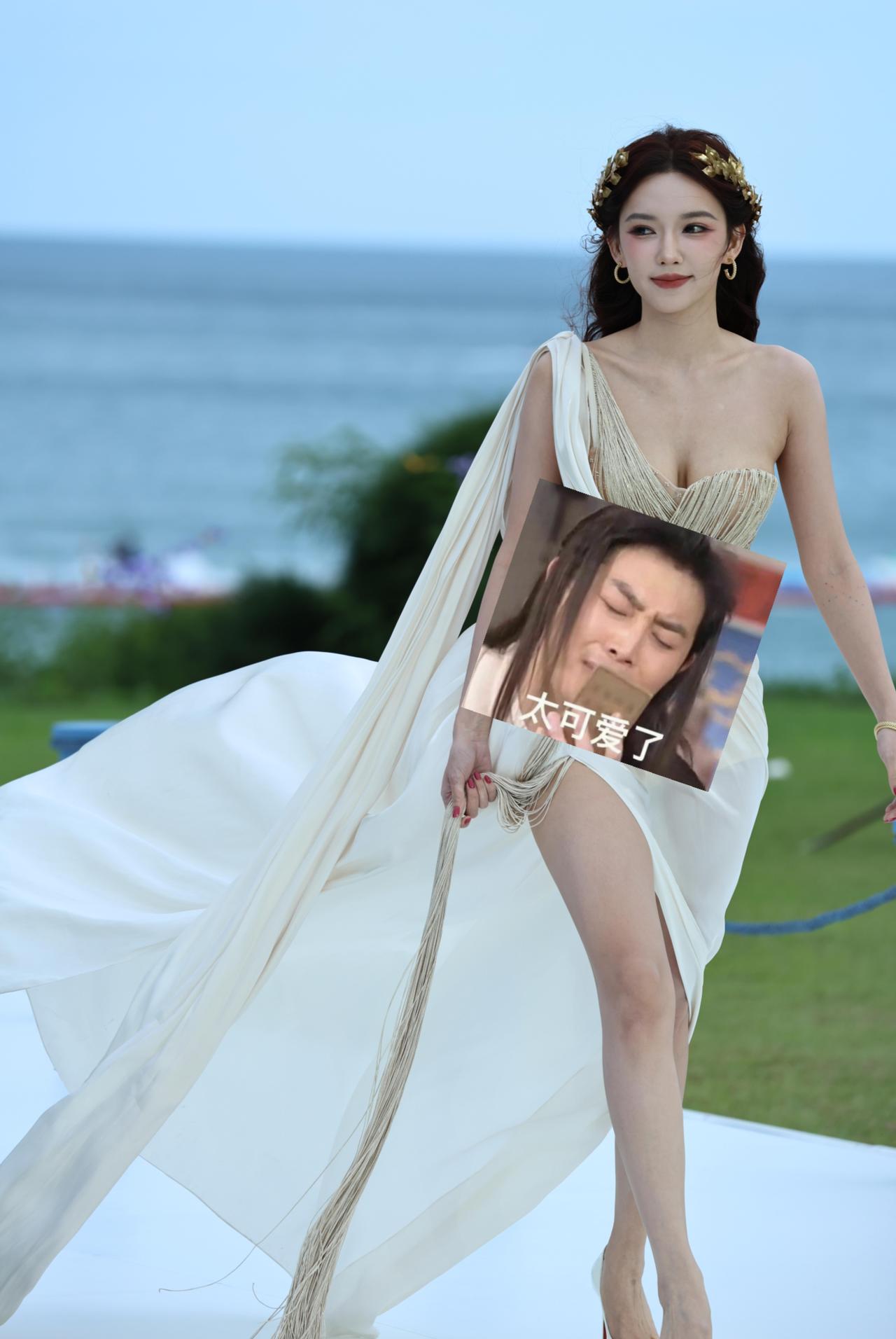 谁看了这张图不叫程潇妈咪啊！！！！ ​​​