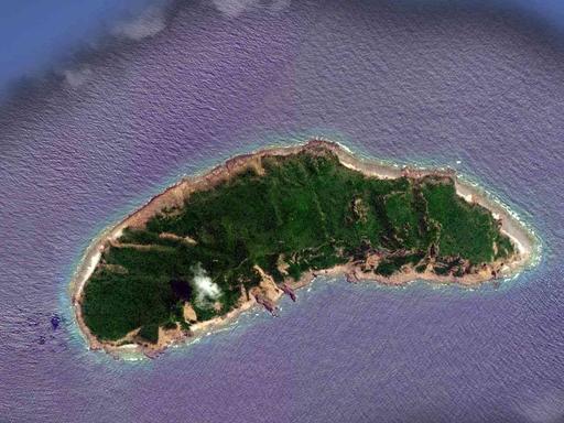 钓鱼岛究竟有多大？上面能住人吗？其实在百年前，钓鱼岛还真有日本人上去过。

钓鱼