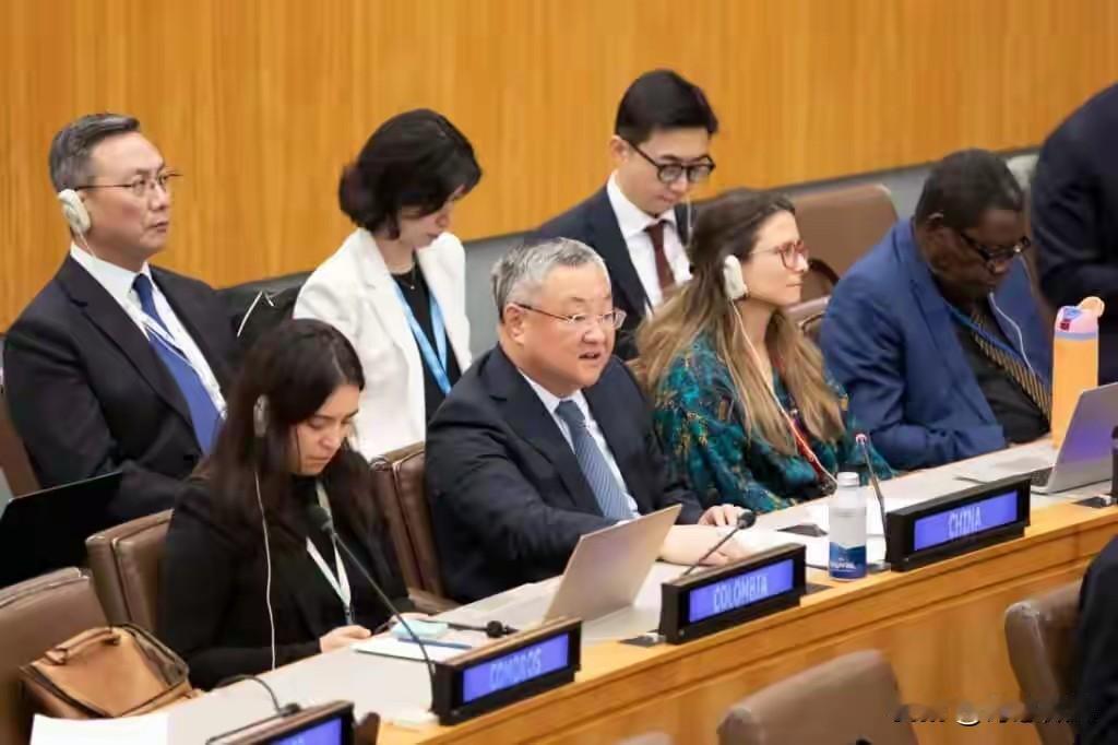 联大终于反击，将剥夺欠费美国重要资格，让美难再与中国同台论道
 
2026年1月