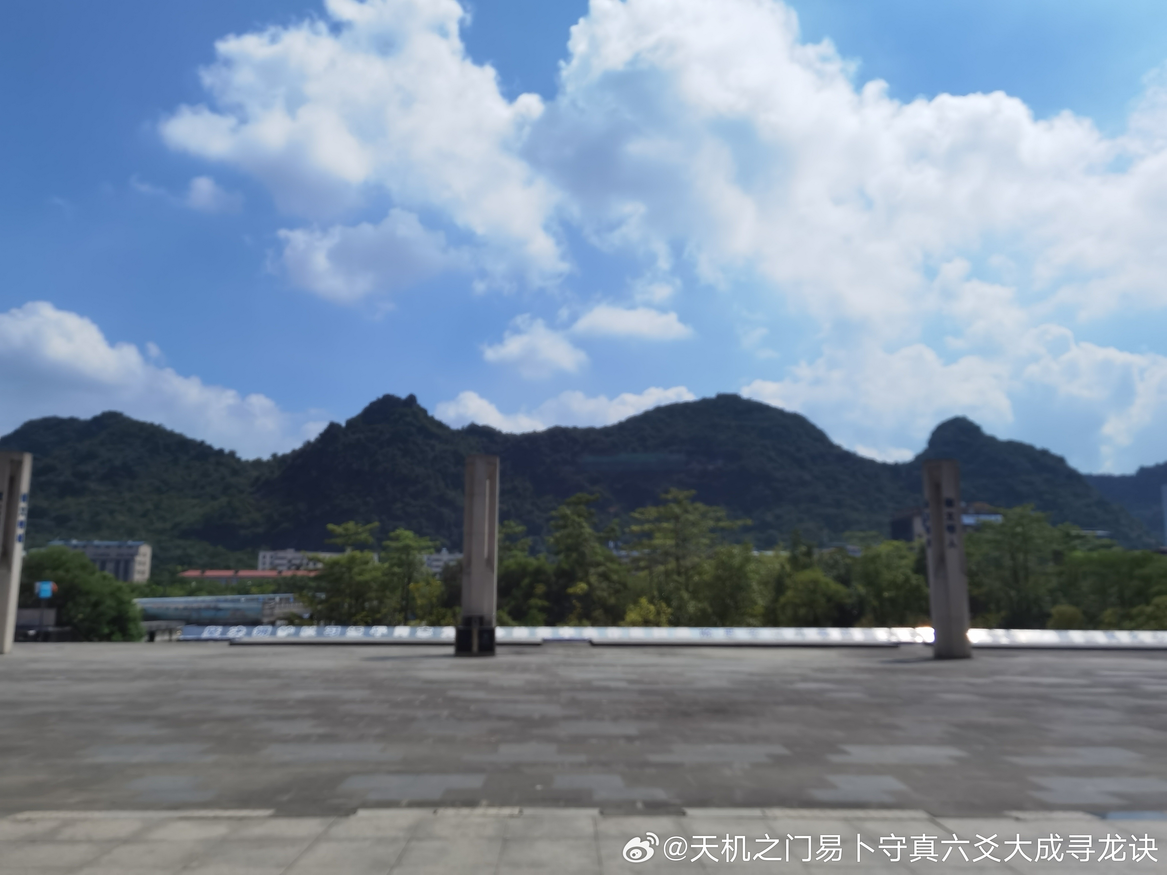 只给户型图，不实地到现场，昆明可以做风水布局参考吗？现实当中部分业主距离较远，暂
