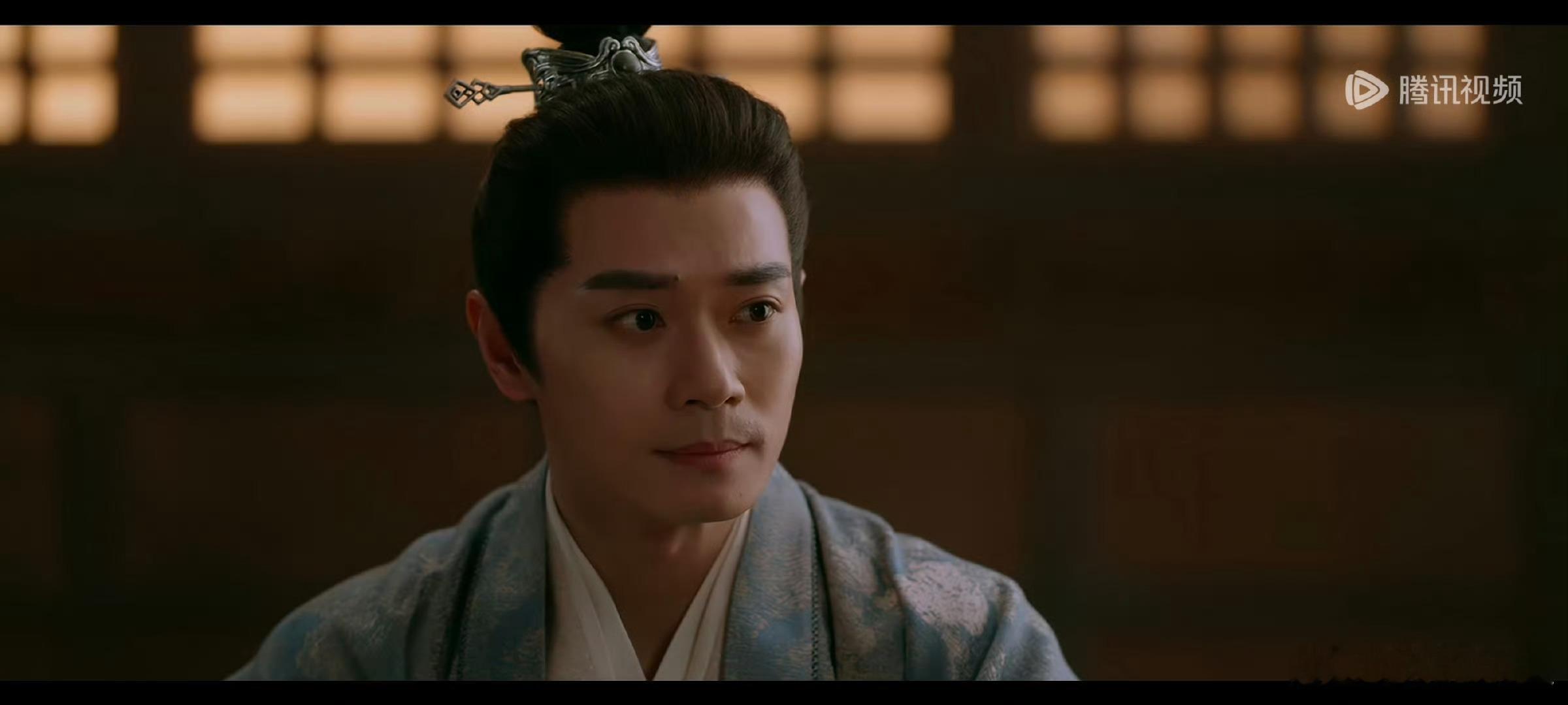 曹骏又钝又土还没张天阳好看，一天天就硬营现在[挖鼻].张天阳我从来没说是多完美的