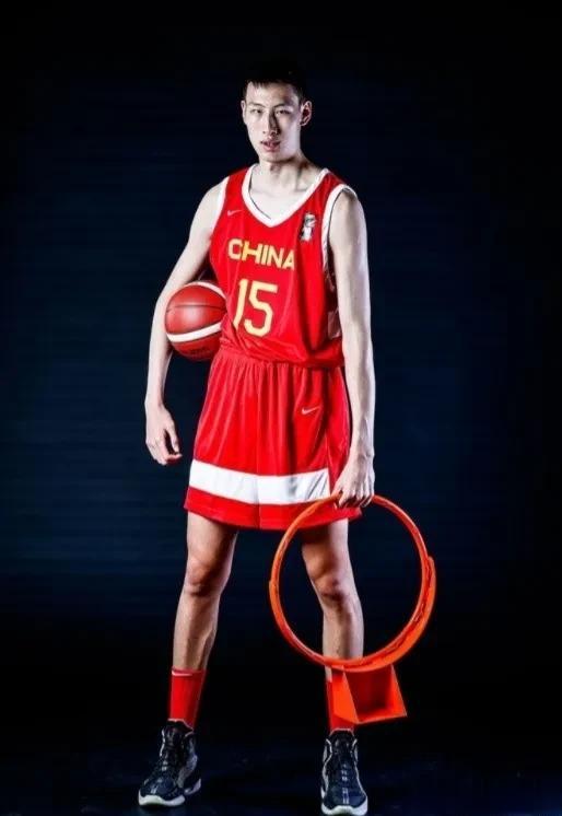 U16男篮亚锦赛，中国男篮119-57哈萨克斯坦，难能可贵的一点大比分领先也不放