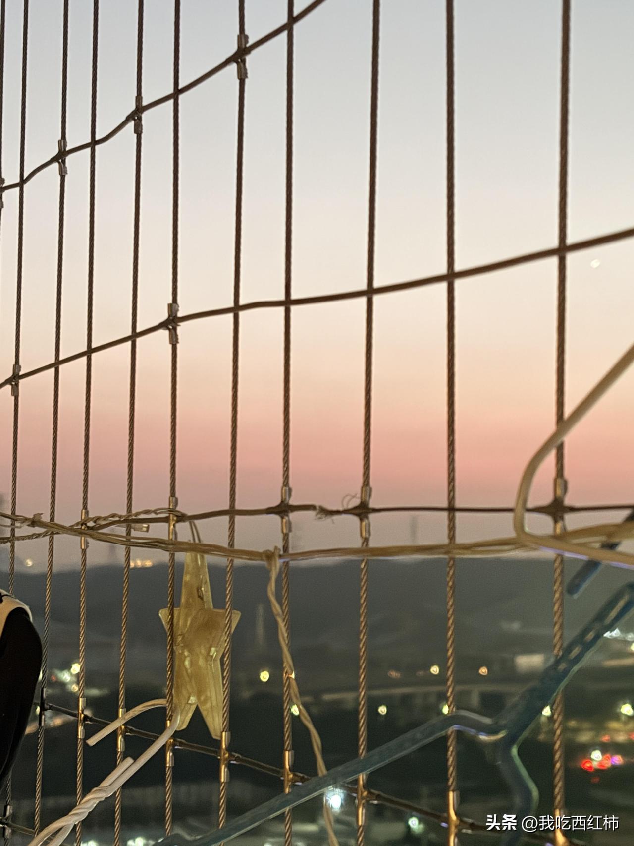 亚马逊运营助理入职十天已被辞退
前不久才说找到了底薪六千的实习工作，没想到工作了